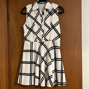 Fit and flare dress. Black and white small
